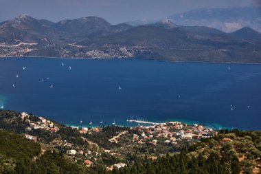 bay, liman ve şehir üzerinde Lefkada Adası Yunanistan