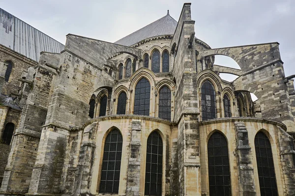 Окна Базилике Святого Реми Реймсе Франция — стоковое фото