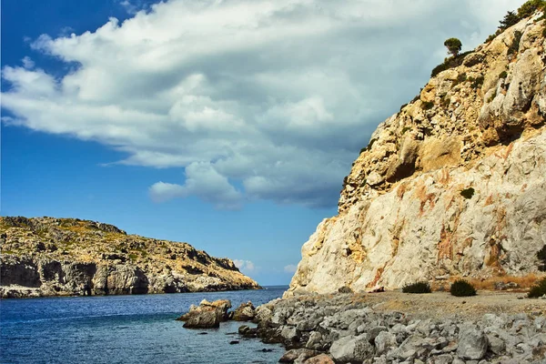 Falaise Rocheuse Bord Mer Méditerranée Sur Île Rhodes — Photo