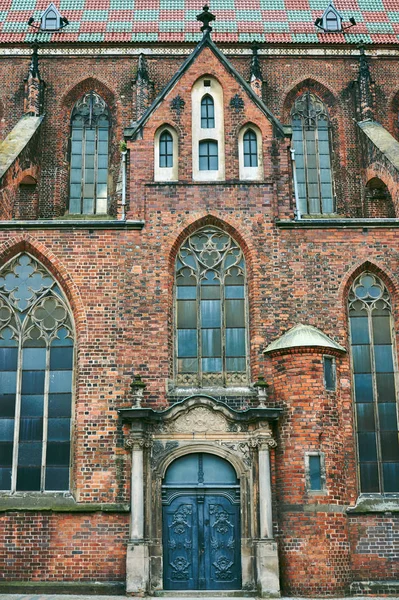 Portal Una Histórica Iglesia Gótica Wroclaw —  Fotos de Stock
