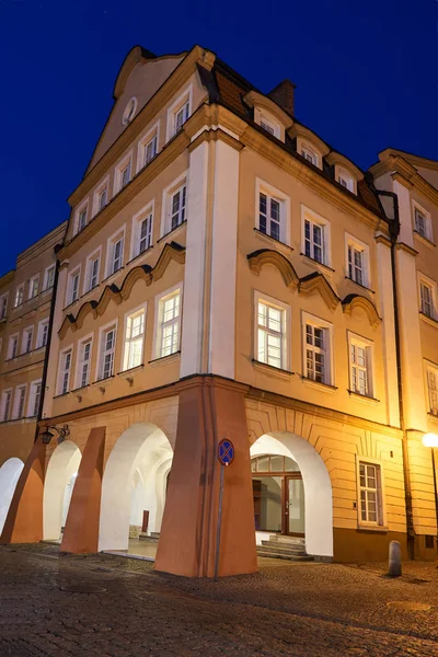 Ein Barock Klassizistisches Historisches Mietshaus Bei Nacht Jelenia Gora — Stockfoto