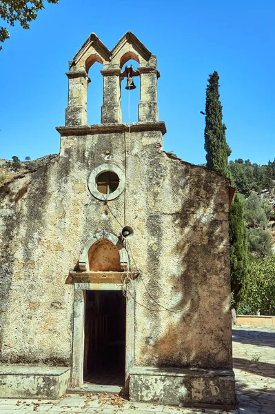 クレタ島の正教会の塔と鐘 — ストック写真