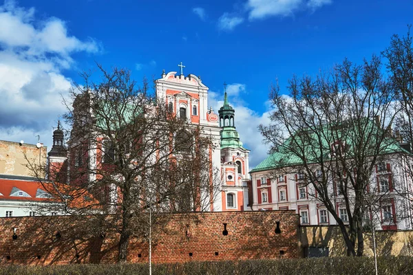 Baroque Catholic Church Medieval Defensive Wall Poznan — Stock Photo, Image