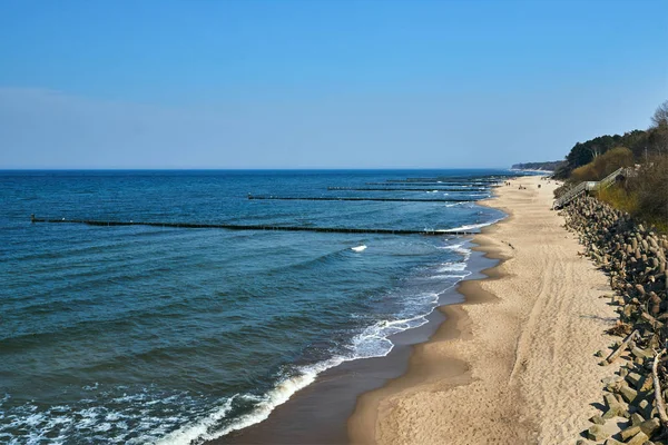 Playa Arena Rompeolas Madera Costa Báltica Polonia —  Fotos de Stock