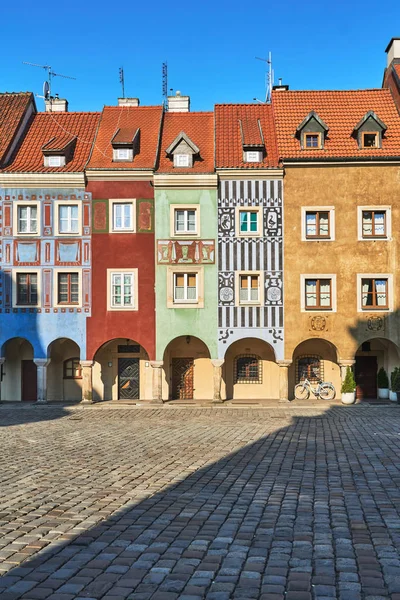 Fachadas Casas Históricas Plaza Del Mercado Viejo Poznan —  Fotos de Stock