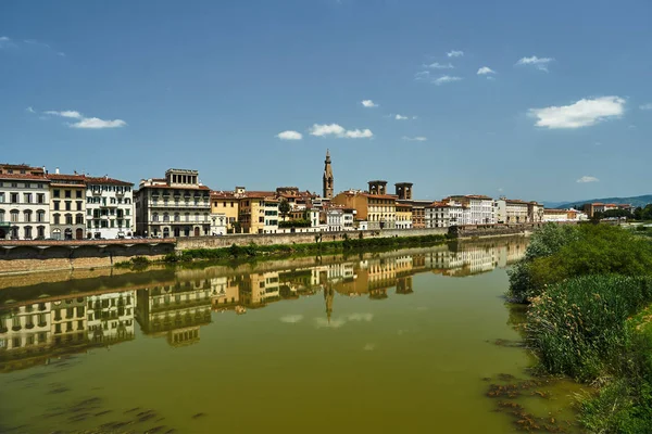 Reihenhäuser Fluss Arno Der Stadt Florenz Italien — Stockfoto
