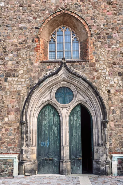 Porta Pedra Porta Madeira Uma Igreja Histórica Berlim — Fotografia de Stock