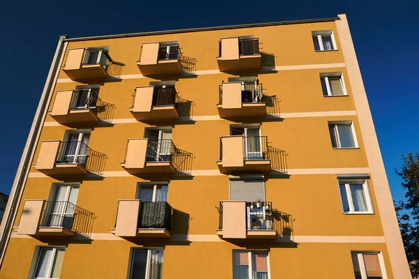 Edificio Residencial Con Balcones Centro Poznan —  Fotos de Stock