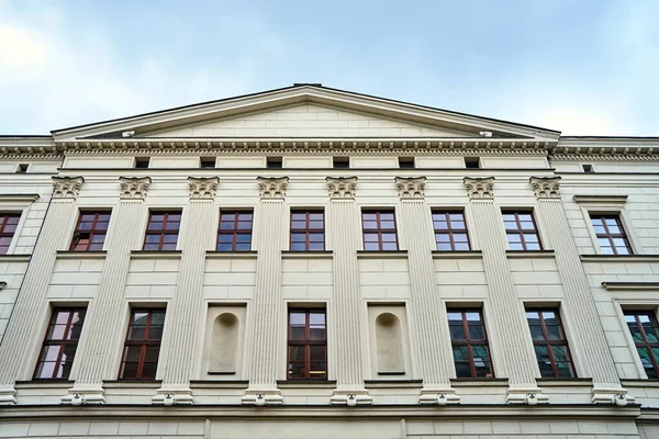 Fragmento Uma Fachada Clássica Edifício Histórico Poznan — Fotografia de Stock