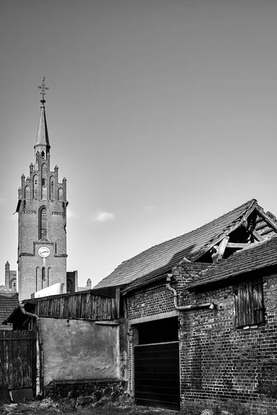 Destroyed Farm Buildings Tower Historic Gothic Church Village Bledzew Poland — Stock Photo, Image