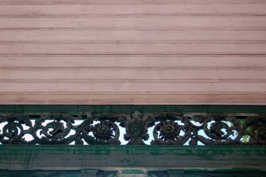 arka plan olarak Dekoratif-süsleme elementler ile ahşap plakalar 