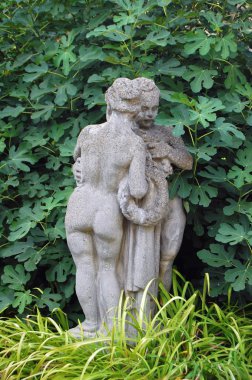 heykel yeşil yaprakları arka plan üzerinde Kapat