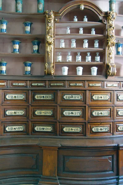 Hungary Budapest September 2017 Aged Furniture Ancient Pharmacy Boxes Bottles — Stock Photo, Image