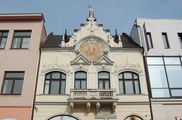 Vista Ángulo Bajo Hermoso Edificio Antiguo Con Cielo Fondo —  Fotos de Stock