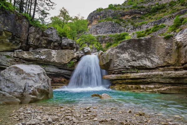 Alpine Waterfall Emerald Blue Water Provence France — Stock Photo, Image