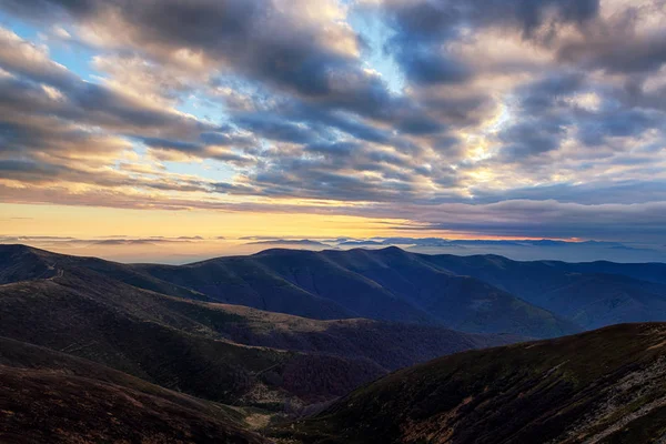 Tramonto Alpino Bellissimo Paesaggio Autunnale — Foto Stock