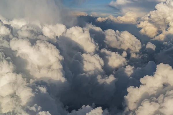 Aerial Cloudscape Big Fluffy Clouds Illuminated Sun — Stock Photo, Image