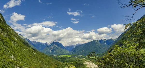 Härligt berg dalen panorama. — Stockfoto