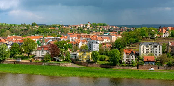 Albrechtsburg 在迈森镇上的景色在萨克森的 Elbe — 图库照片