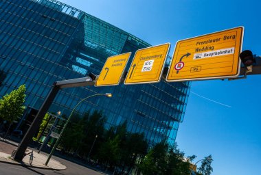 Sürücüler Berlin'de Kýlavuzu