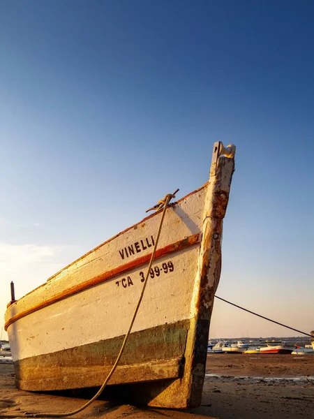 アンダルシアの凝視で不良の木造船 — ストック写真