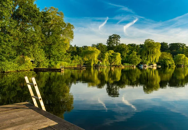 Wonen Leven Stadtsee Ziegelsee Kleine Stad Van Mlln Sleeswijk Holstein — Stockfoto