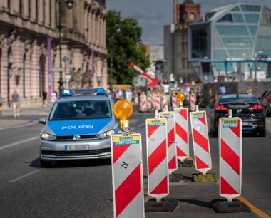 Şehirde dağıtıldığında Berlin polis