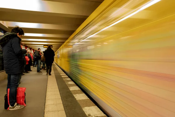 Tunnelbana i Berlin, Tyskland — Stockfoto