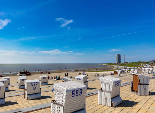 Beach chairs on the beach in Bsum in northern Germany, — Stock Photo, Image