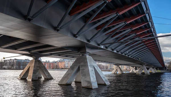 Wodny most miejski w Berlinie Spandau — Zdjęcie stockowe