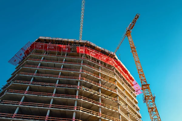 Lugar de construcción de la luz oeste de gran altura en la ciudad de Berlín Oeste — Foto de Stock