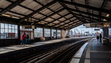 Hamburg 'daki yüksek istasyonun tren istasyonu.
