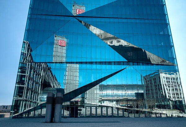 Die Interessante Glasfassade Des Kubus Berliner Hauptbahnhof — Stockfoto