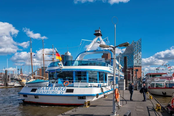 Barcos Barcos Puerto Deportivo Hamburgo Elbphilharmonie — Foto de Stock