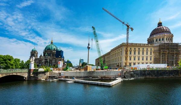 Byggarbetsplatsen Med Den Nya Kupolen Vid Berliner Schlo Och Humboldt — Stockfoto