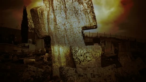 Duman Üzerinde Eski Mezarlığı — Stok video