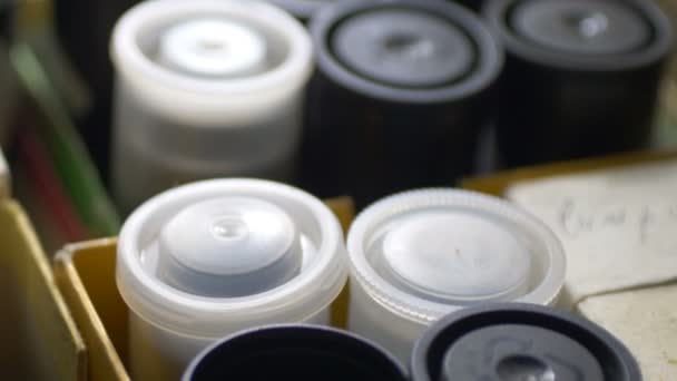 Rouleaux de film négatif noir et blanc 