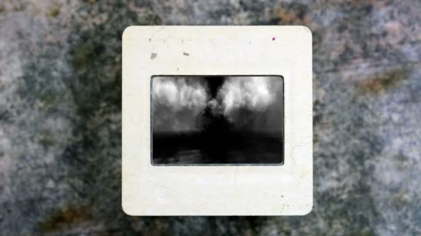 Vitage 幻灯片胶片上的水上烟雾 — 图库视频影像