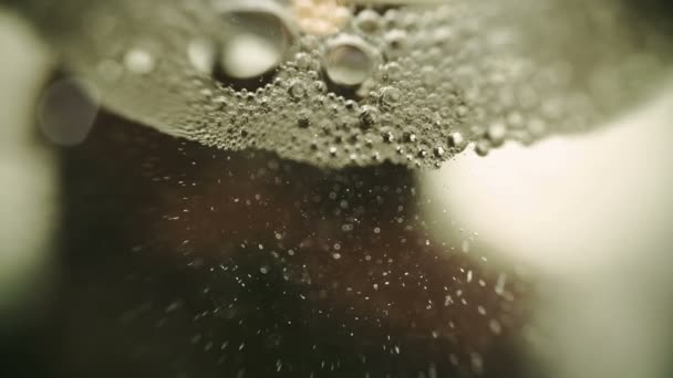 啤酒泡沫和泡沫 — 图库视频影像