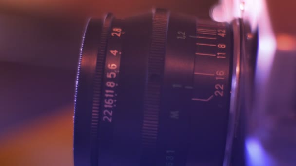 Closeup Shot Of Lens Of Vintage Film Camera — Stock Video