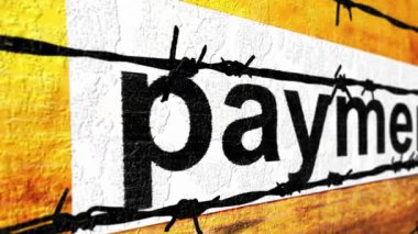 Dikenli tellere karşı ödeme etiketi