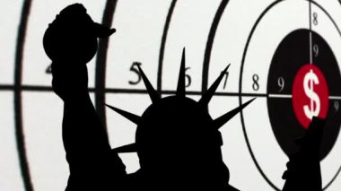 Dolar hedefi kavramına karşı özgürlük heykeli