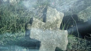 Eski mezarlıkta sigara içmek