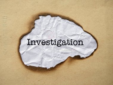 Yanan Kağıt Arkaplanı Sözcük Araştırmasını Vurguluyor