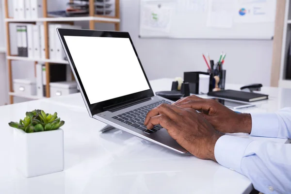 Close Man Hand Typing Laptop White Desk — Stock Photo, Image
