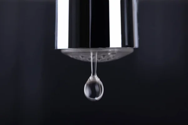 Close Dripping Water Droplet Faucet — Stok Foto