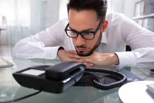 Young Businessman Waiting Call Landline — Stock Photo, Image