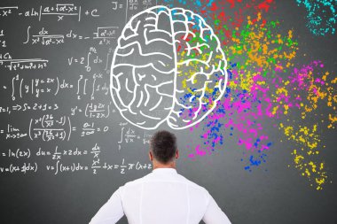 Beyin diyagramı Blackboard sol sağ beyin diyagramı ile bakıyorsun adam