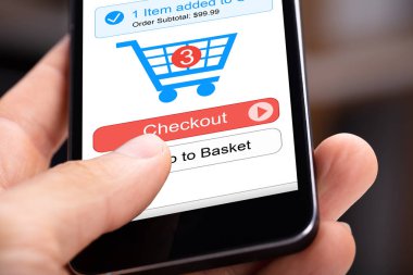 Çevrimiçi Alışveriş Uygulamalı İnsan El Tutma Cep Telefonu