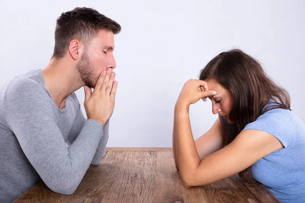 Side View Depressed Young Couple Sitting Each Other — Stock Photo, Image